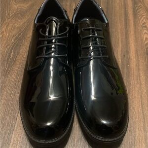 NEW Bruno Marc Men’s Black Oxford Dress Shoes, faux patent leather, size 15.